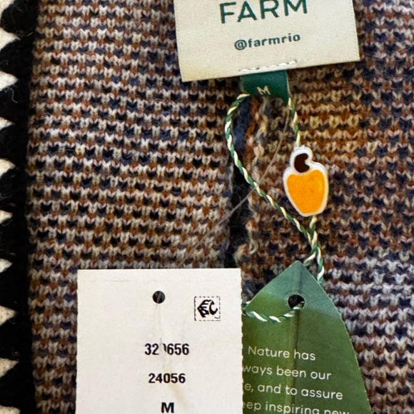 NEW FARM Rio Mixed Hearts Ikat Cardigan - Picture 8 of 8